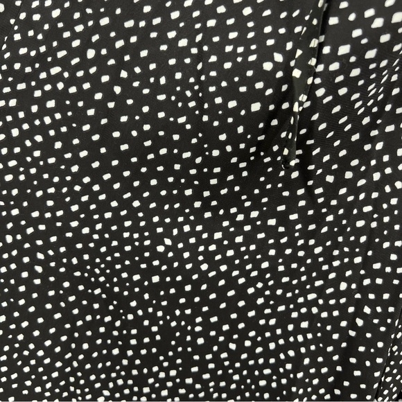 Black and White Patterned Dress Bundle - Picture 12 of 12